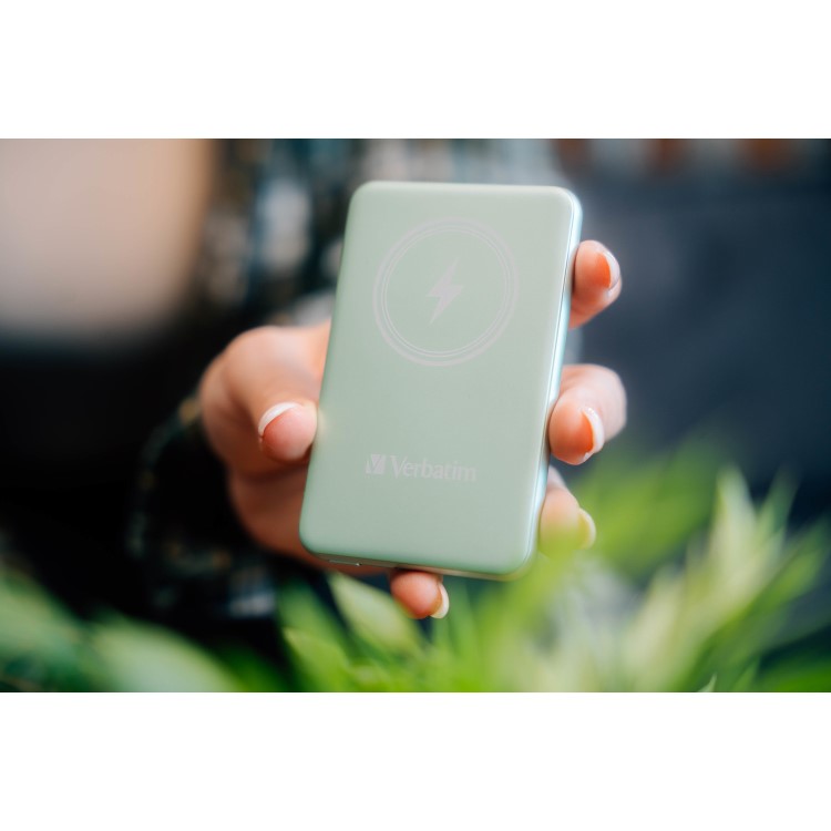 Verbatim Charge ´n´ Go 5000mAh Magnetic Wireless Power Bank Green