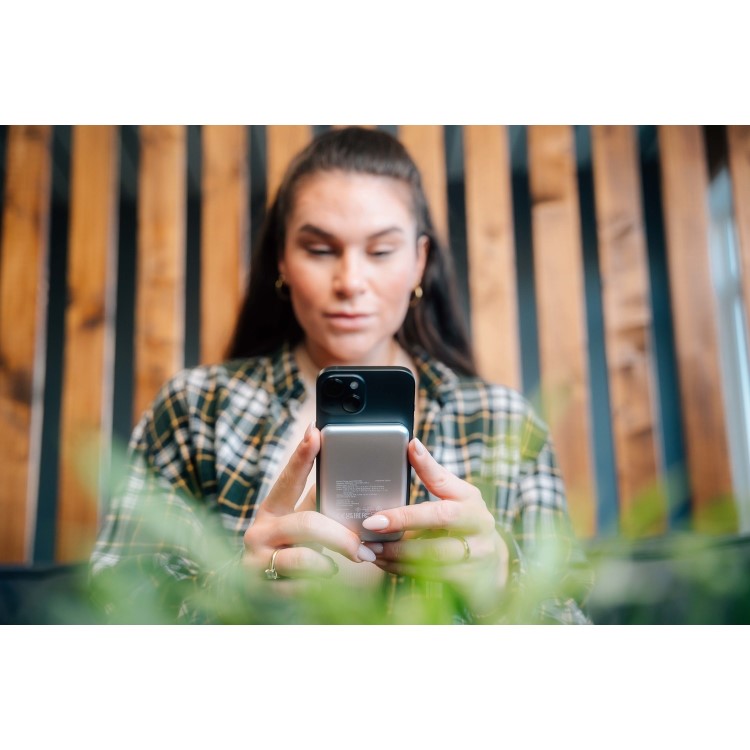 Verbatim Charge ´n´ Go 5000mAh Magnetic Wireless Power Bank Blue