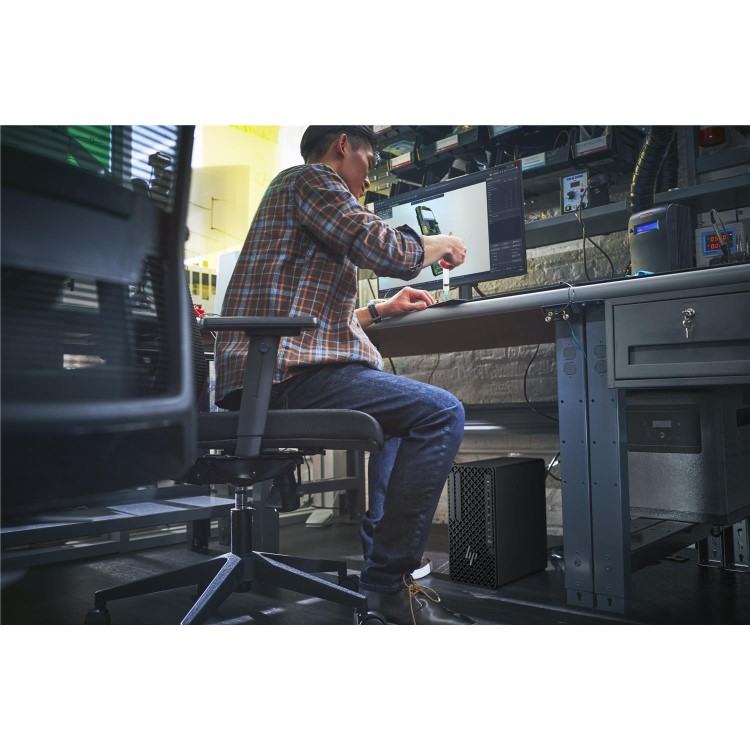 HP Z1 Tower G1i Intel Core Ultra 9 285 32GB RAM 1TB SSD RTX 5060 Ti Windows 11 Pro Workstation PC