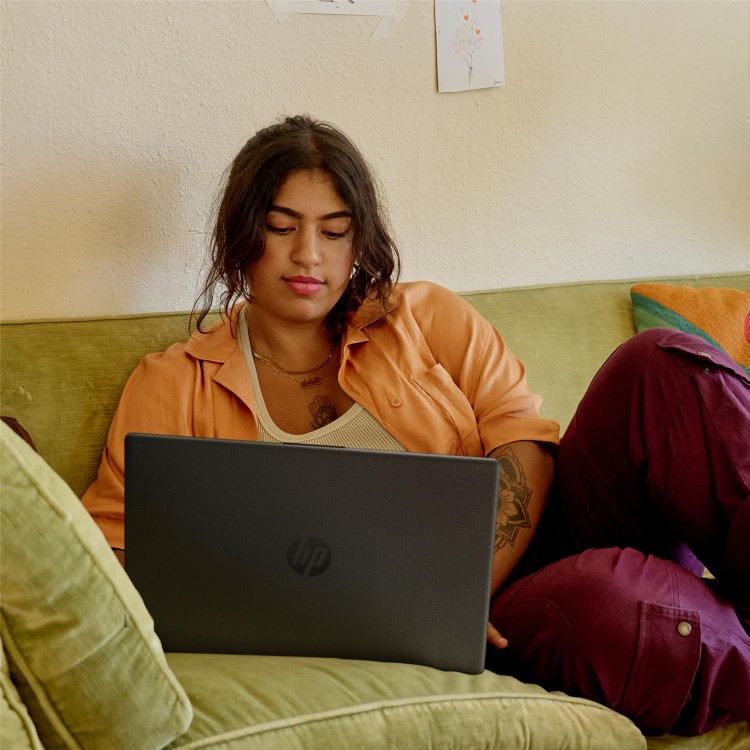 HP BM2V4EA Intel Core i3 4GB RAM 128 UFS 15.6 Inch Windows 11 S Laptop