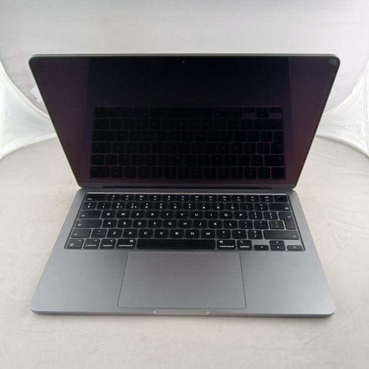 Refurbished Apple Macbook Air 13 Inch M3 8GB RAM 256GB SSD 2024