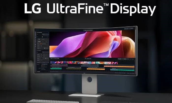 The World’s First 5K2K Monitor with Thunderbolt™ 5