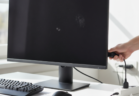 1. Power Down First: 